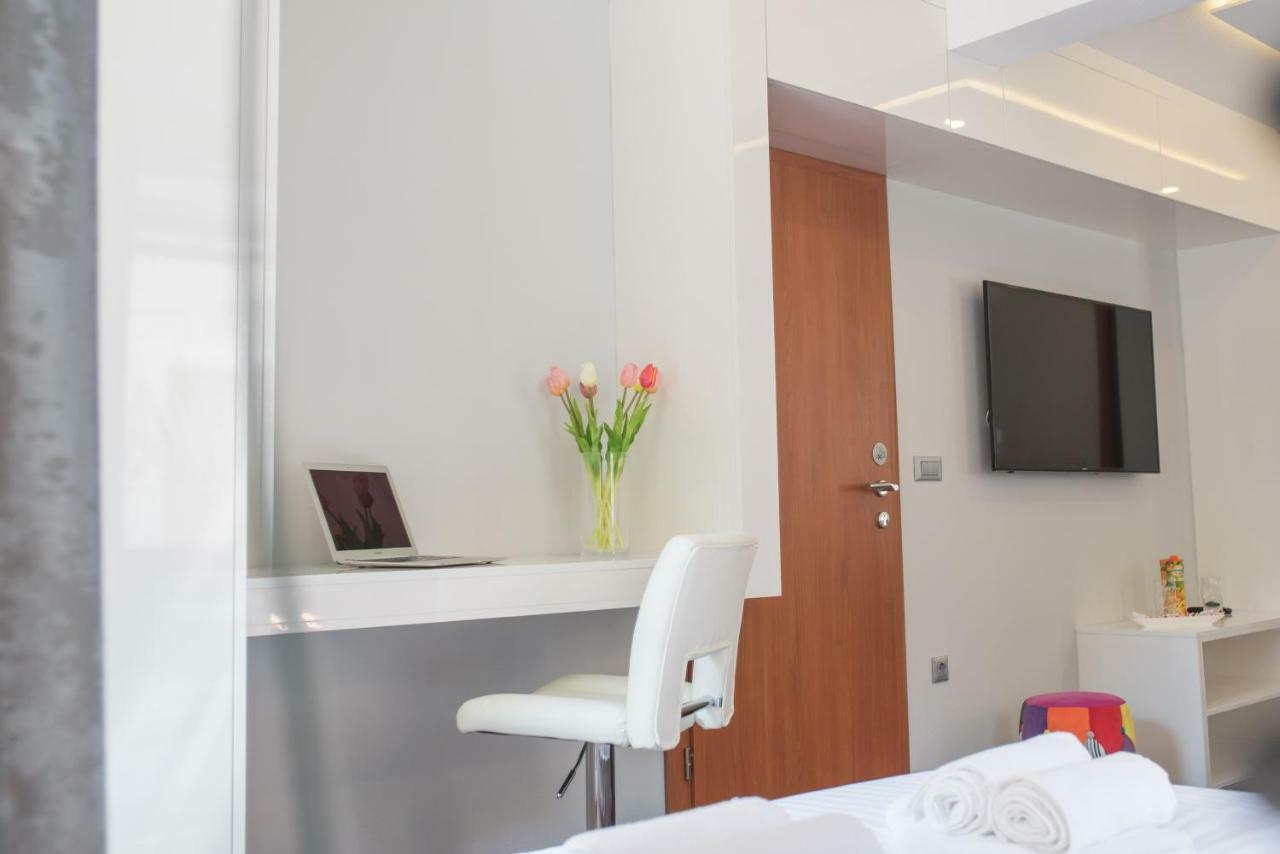 Studio Apartment Lena Kastela Ngoại thất bức ảnh