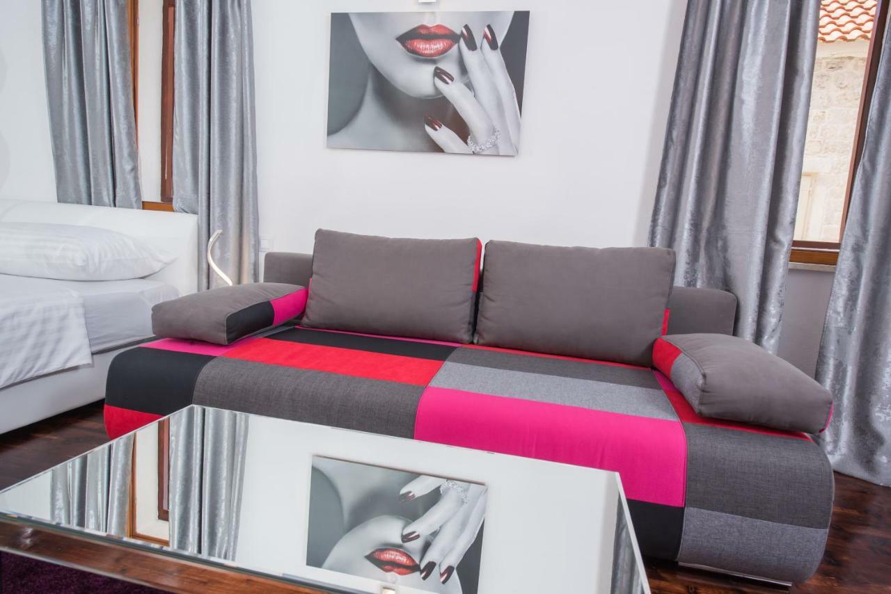 Studio Apartment Lena Kastela Ngoại thất bức ảnh